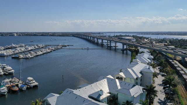 Roosevelt Bridge