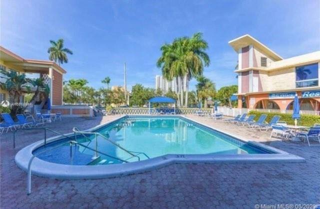 26 Diplomat Parkway 2280, Hallandale, FL 33009