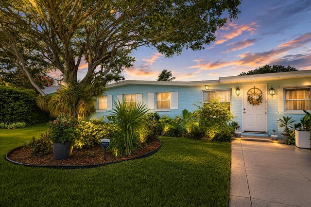 3740 Dunes Road, Cabana Colony, FL 33410