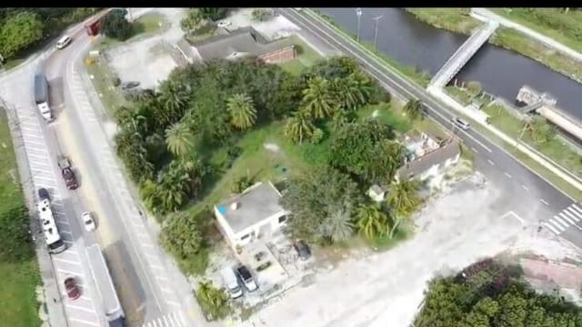 37121 E Main Street, Canal Point, FL 33438