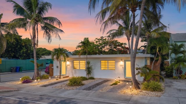 430 N K Street, Lake Worth Beach, FL 33460