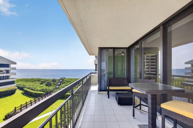 4000 N Ocean Drive 403, Singer Island, FL 33404