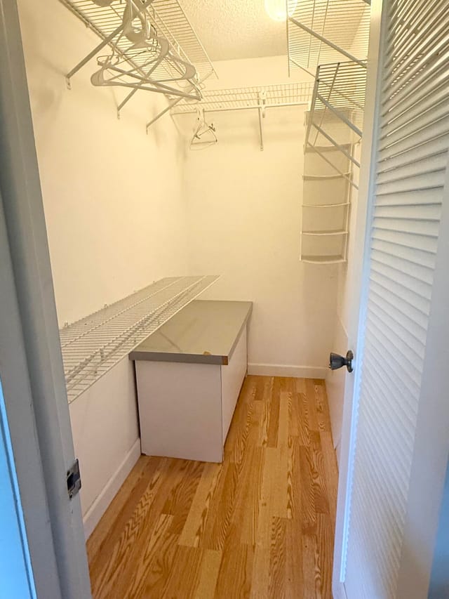 walk in closet