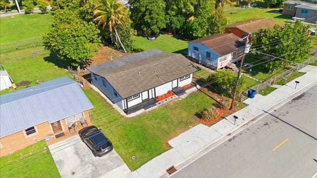 270 SW 10th Avenue 1, South Bay, FL 33493