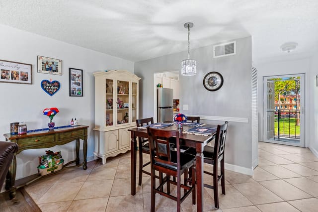 1975 SW Palm City Road Unit G-18