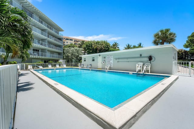049-3500SouthOceanBoulevard-SouthPalmBea
