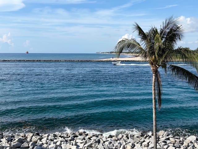 140 Inlet Way 312, Palm Beach Shores, FL 33404