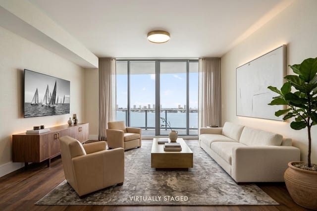 220 Lake Shore Drive 1506, Lake Park, FL 33403