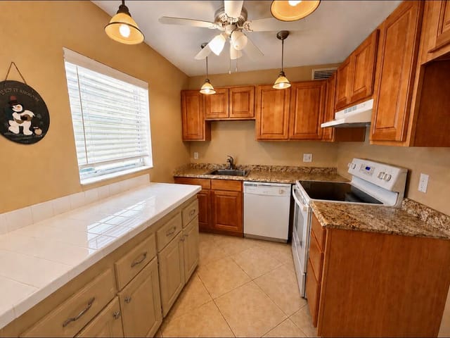 120 Brittany Terrace C, Delray Beach, FL 33446