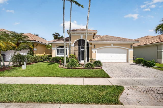 2332 Curley Cut, Royal Palm Beach, FL 33411