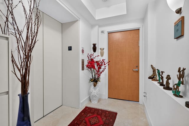 19400 entrance 2