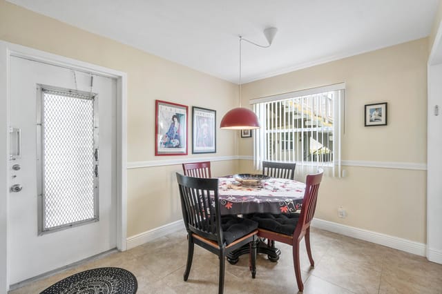 009-737FlandersP-DelrayBeach-FL-33484-SM