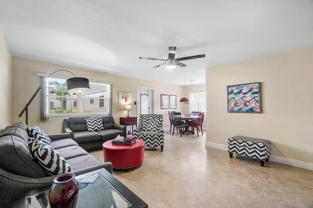012-737FlandersP-DelrayBeach-FL-33484-SM