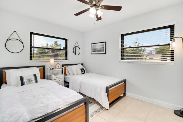 Guest bedroom