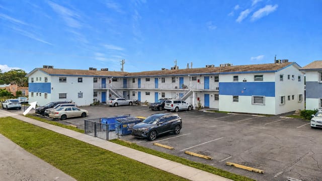 410 W Palm Street B8, Lantana, FL 33462