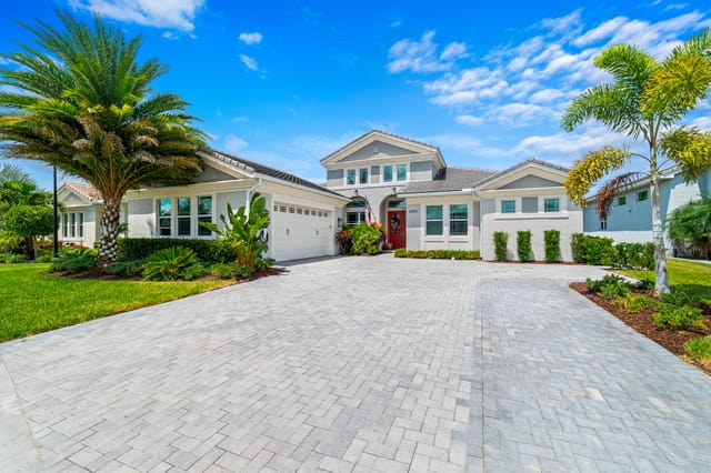 4560 Estates Circle, Westlake, FL 33470