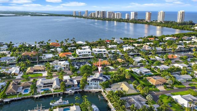 1121 Fairview Lane, Singer Island, FL 33404