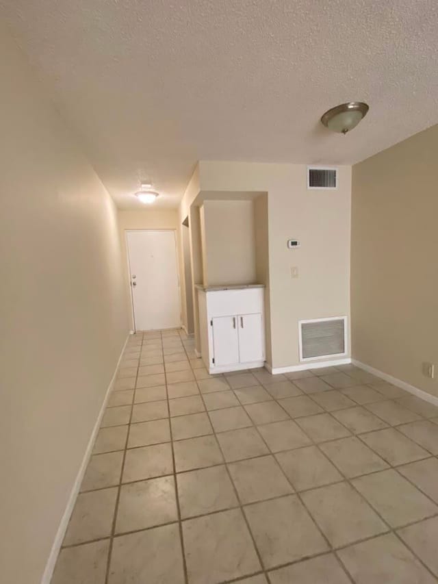 DINING #204N