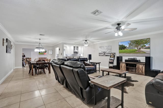 4321 SW 73RD Terrace, Davie, FL 33314