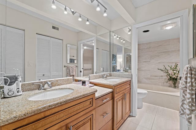 Primary Suite Bathroom