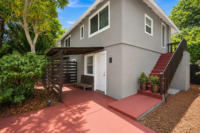 8-web-or-mls-1329-ne-5th-ave