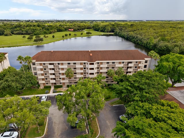 2768 Carambola Circle S 506, Coconut Creek, FL 33066