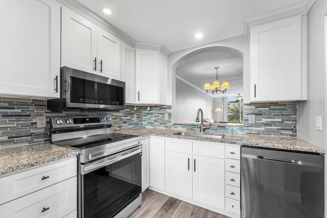 14307 Bedford Drive 204, Delray Beach, FL 33446
