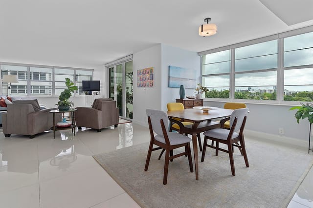 1170 N FEDERAL Highway 612, Fort Lauderdale, FL 33304