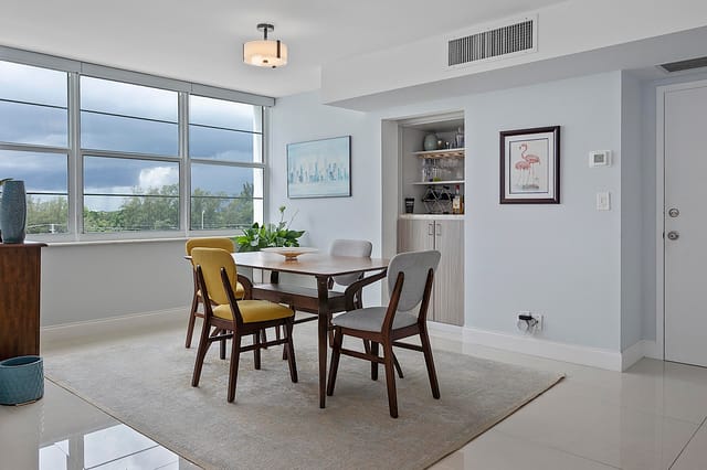 1170 N Federal Hwy - # 612 - 009