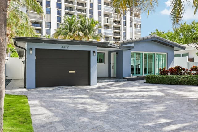 4-web-or-mls-NE 18th St-S0309-004