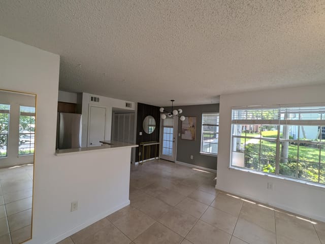 1215 CRYSTAL Way G, Delray Beach, FL 33444