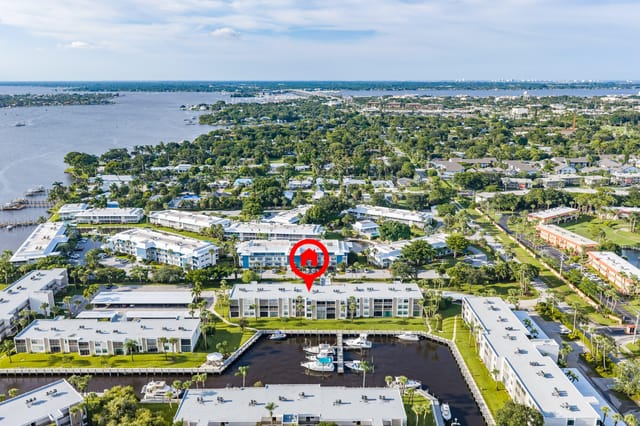 1950 Sw palm city rd 6 207 a-5