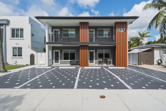 1137 SE 6TH Terrace 1-8, Fort Lauderdale, FL