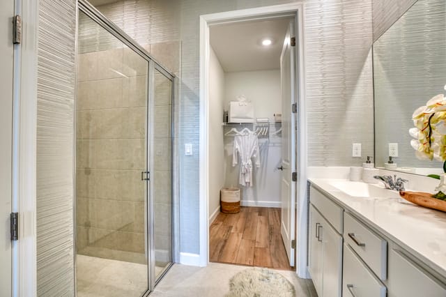 PBH_DelrayTrails_Orchid_Pic_Owners_Bath_