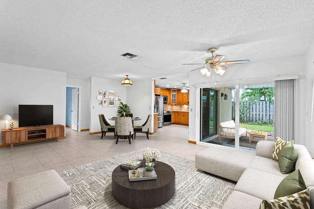 16-web-or-mls-A7407587
