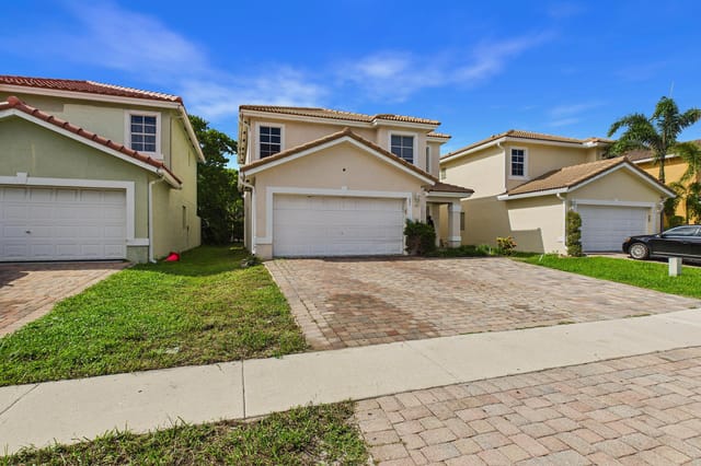 657 PERDIDO HEIGHTS Drive, Lake Belvedere Estates, FL 33413