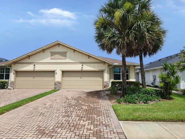 1284 HAYWAGON Trail, The Acreage, FL 33470