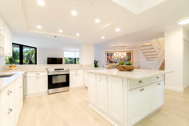 GOURMET KITCHEN ISLAND