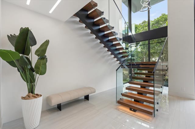 03-508 NE 9th Ave Ft. Lauderdale, FL-102