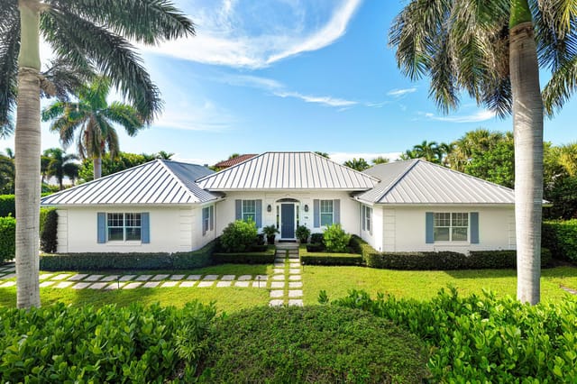 106 Beachway Drive, Ocean Ridge, FL 33435