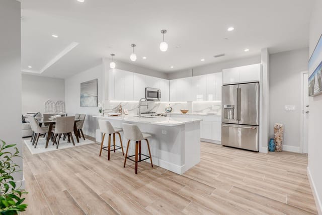 41 SW Seminole Street 410 4