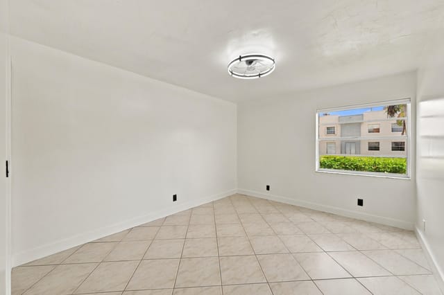 06_stl_7575
