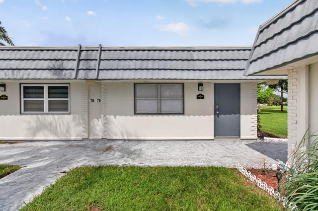 75 WATERFORD D, Delray Beach, FL 33446