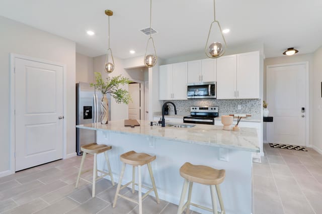 Kitchen island with bar seating