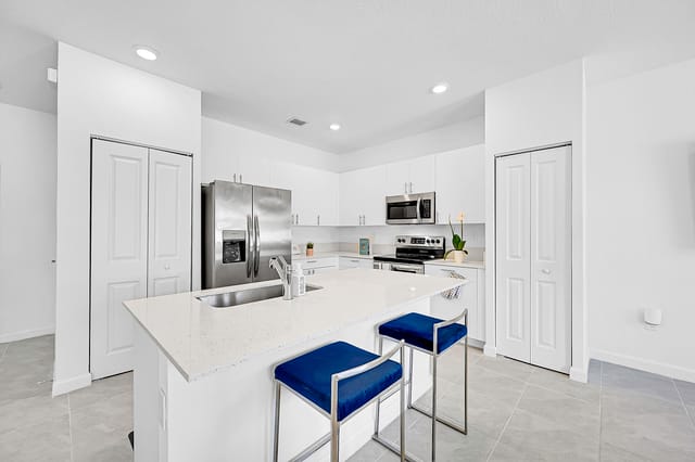20357 NW 4TH Path, Miami Gardens, FL 33169