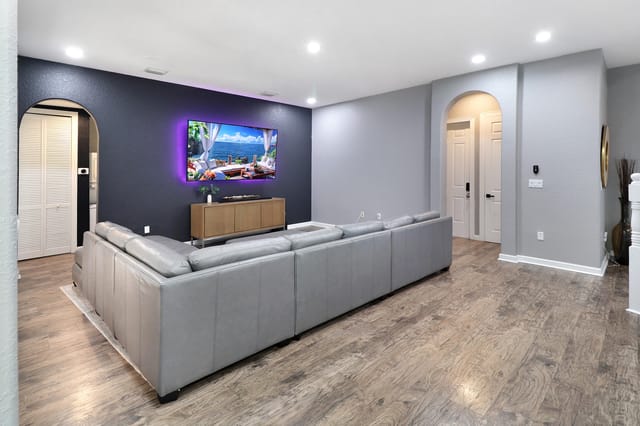 family room 2
