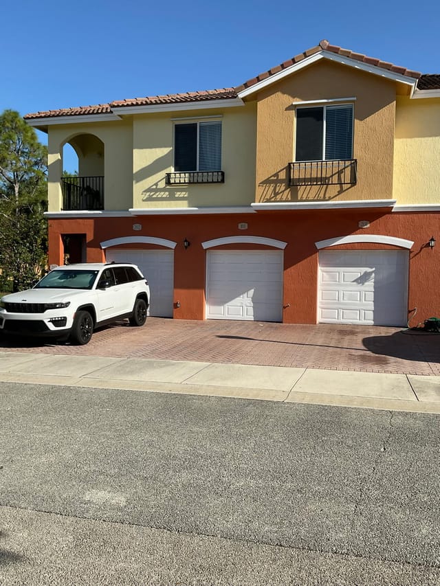 58 SE PALERMO Court 101, Stuart, FL 34994