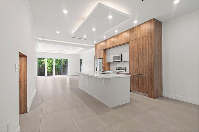 Kitchen 1