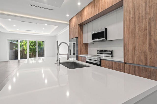 Kitchen 2