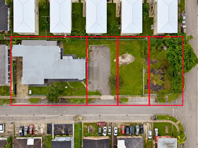 1427 NW 2nd Avenue, Florida City, FL